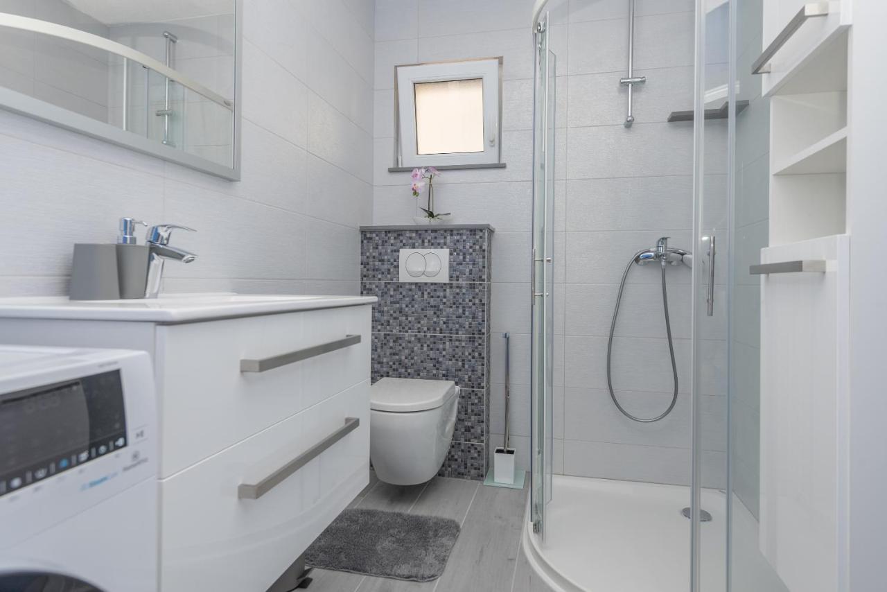 App Anna Apartamento Makarska Exterior foto