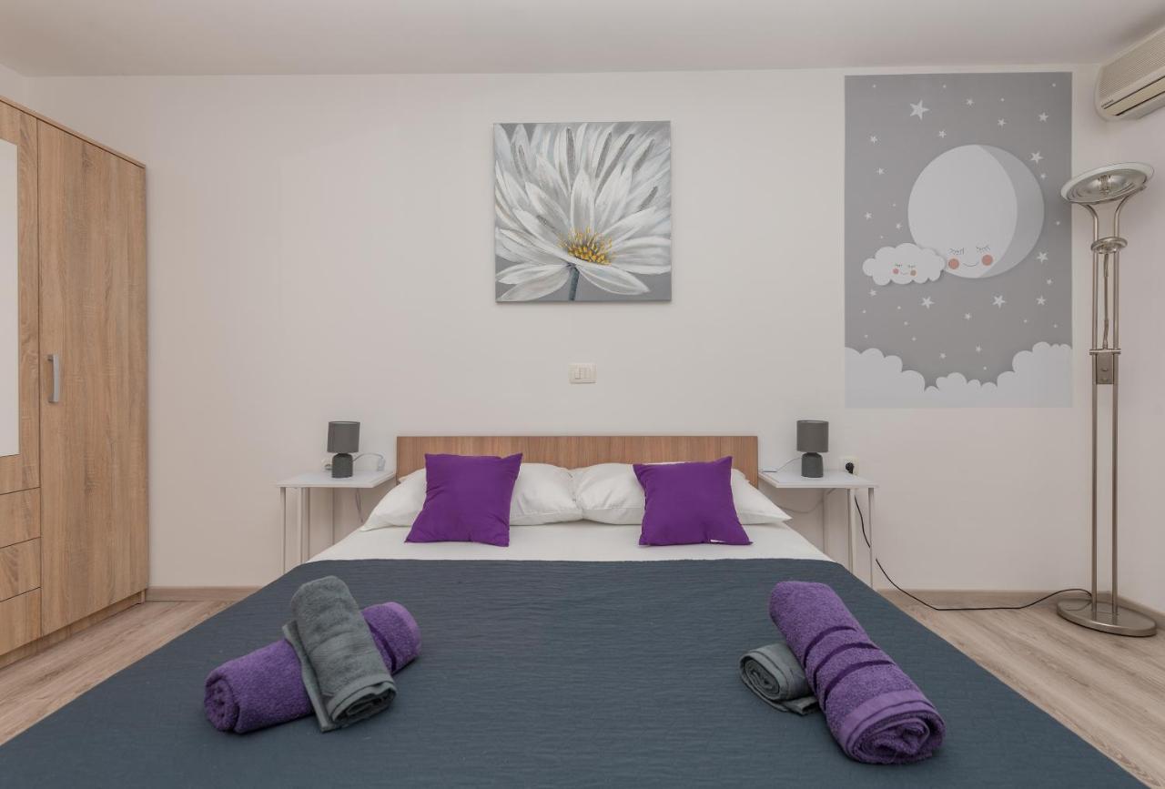App Anna Apartamento Makarska Exterior foto