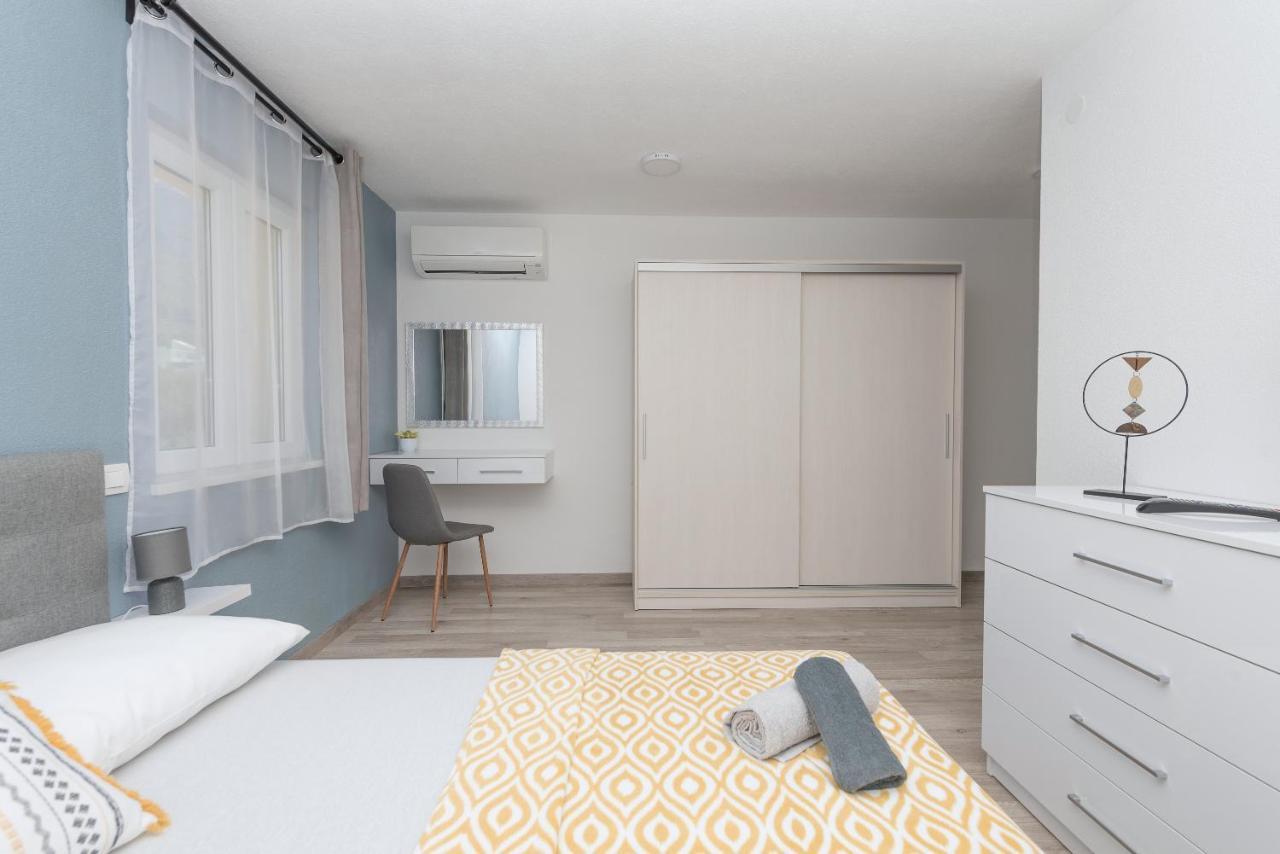 App Anna Apartamento Makarska Exterior foto